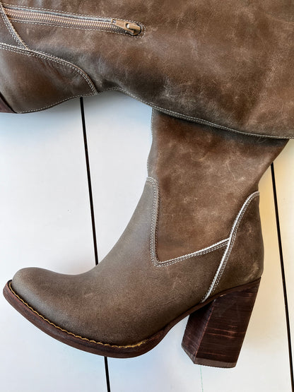 Valencia Taupe