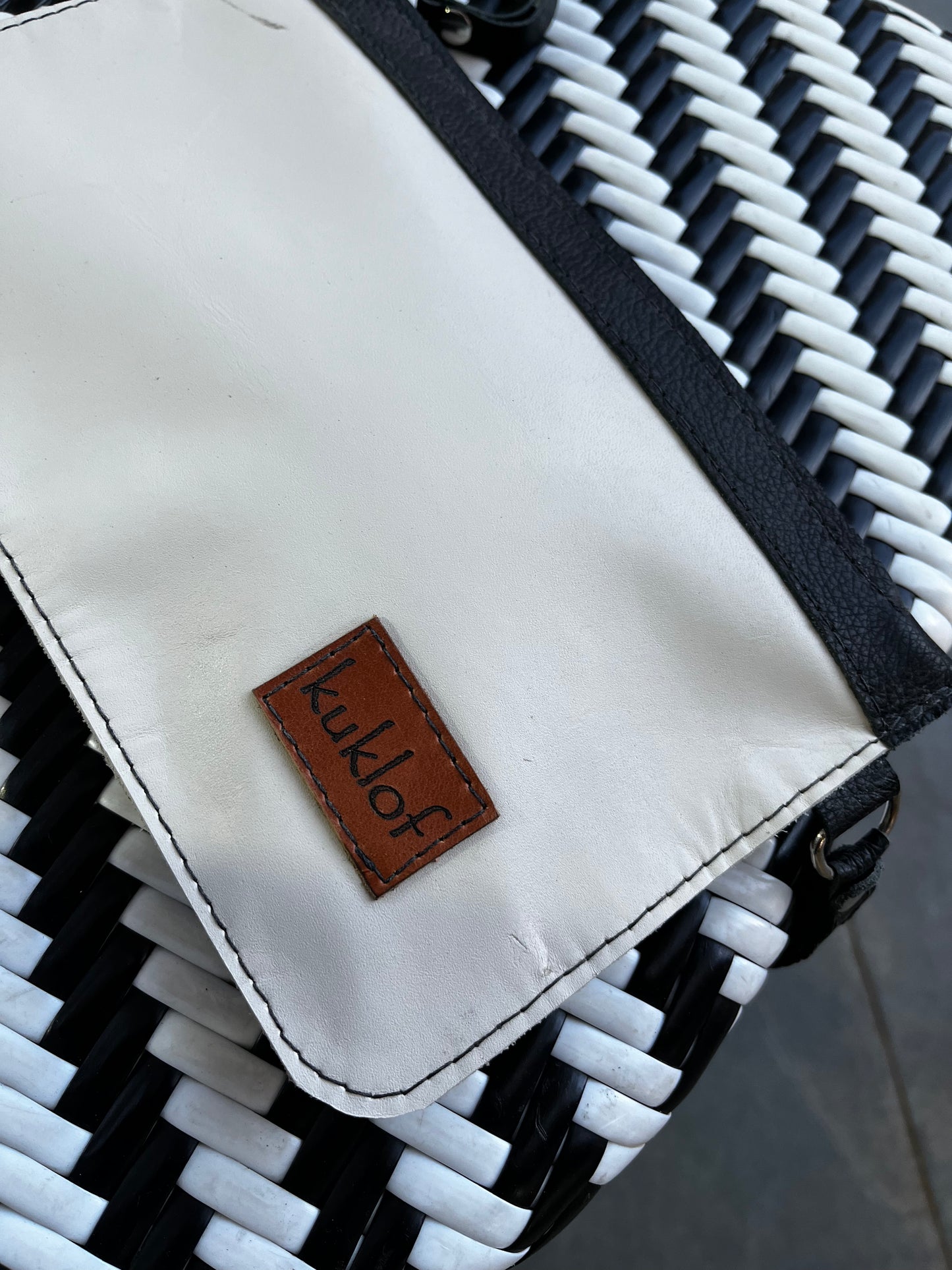 Estuche Medio